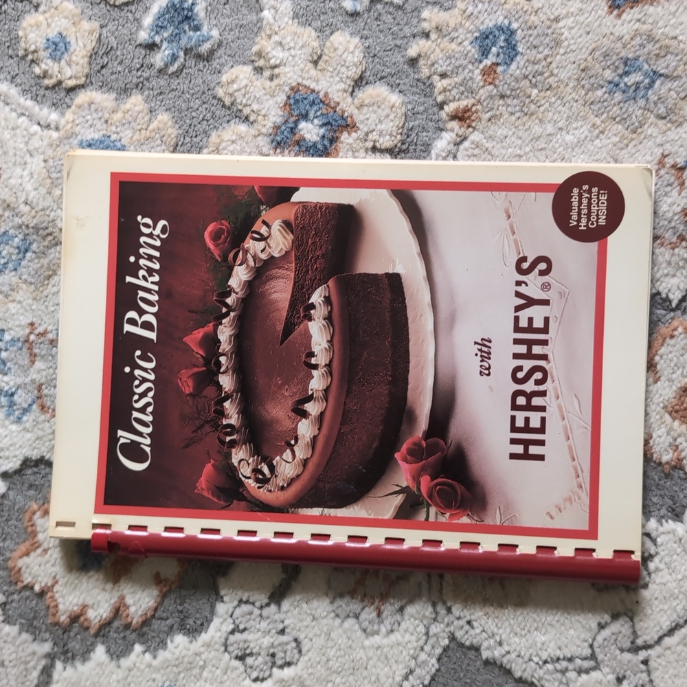 Classic Baking Vintage Cookbook 90s Hershey's